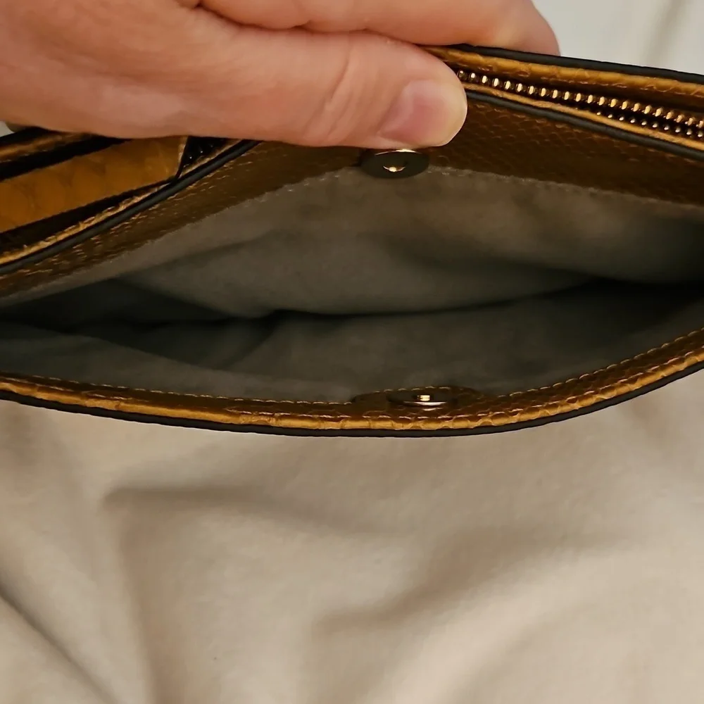 Vince Camuto Y2k Irine Dark Wheat Snakeskin Leather Mini Baguette Shoulder Bag - Picture 7 of 14